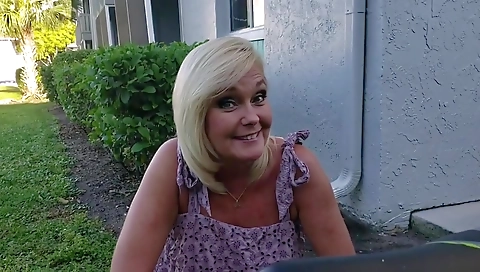 Hawt sweetheart porn sex with a sexy couple