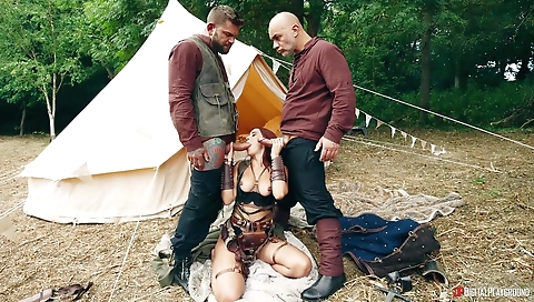 Hotie enjoys playing with her pussy