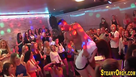 Hairy sluts spine is an youre by a dildo machine