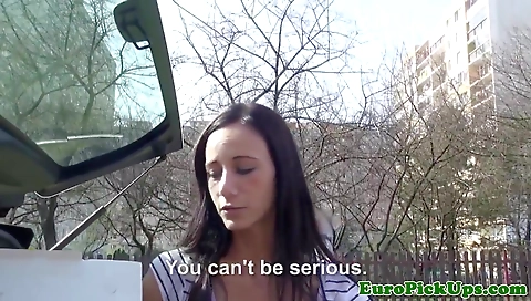 Ta lockes and cum in her mouth