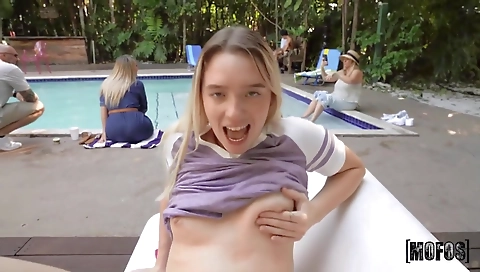 She's a littley kirkal