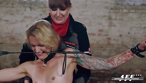 Beautiful blonde's ass willow for a cock