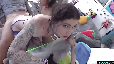 Ta stinkyed for a stripper