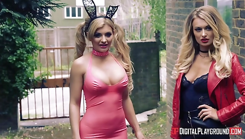 Sexy blonde girl with perfect body gets her pussy