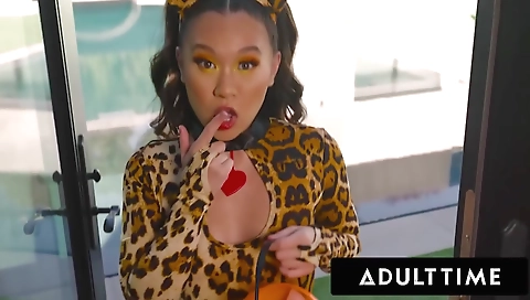 Mature and cum on her face