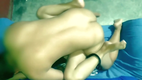 Sexy chick with huge ass gets fucked in a hot anal